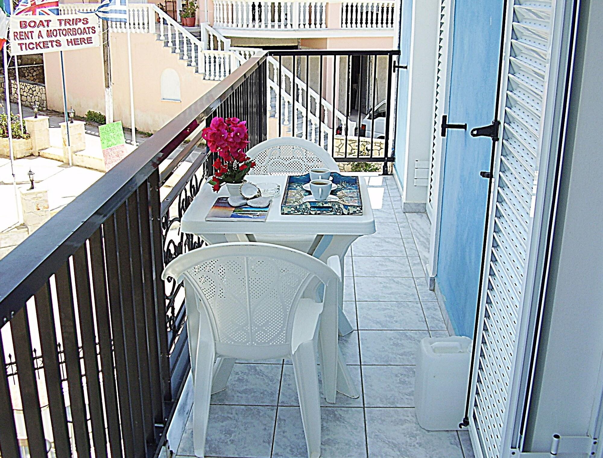 Blue Lake Holiday Homes - Keri Summer Escape ภายนอก รูปภาพ
